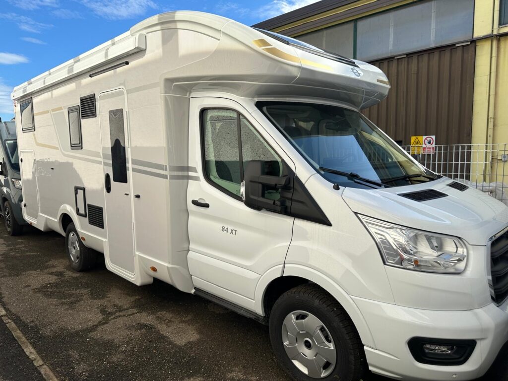 1 SEMINTEGRALE CI HORON 84 XT - LETTI GEMELLI -FORD