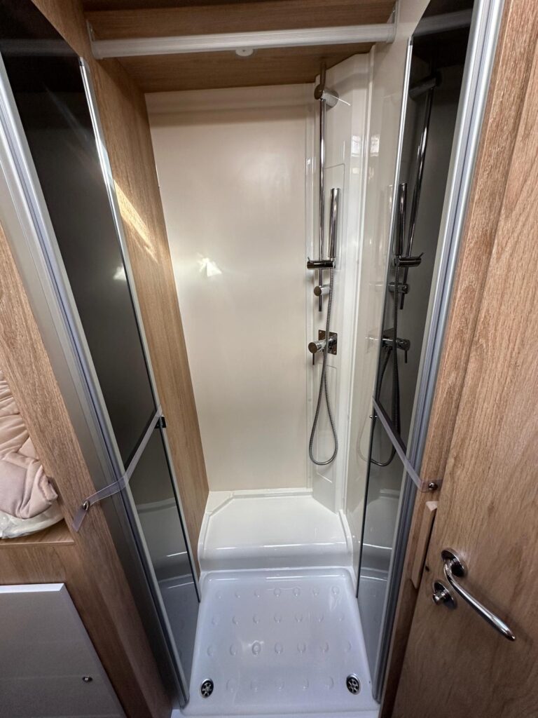 10A SEMINTEGRALE CI HORON 84 XT - LETTI GEMELLI -FORD