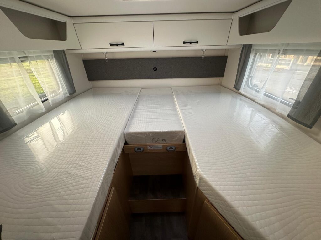 11 SEMINTEGRALE SUNLIGHT T67 -CITROEN-LETTO BASCULANTE-LETTI GEMELLI