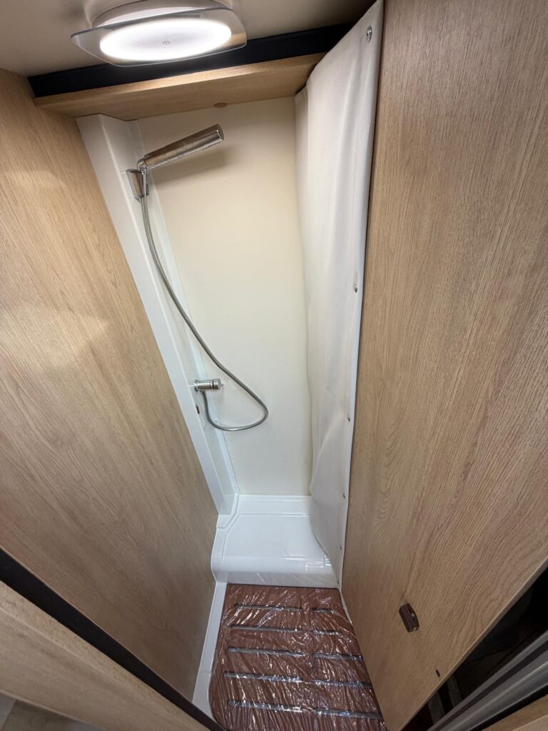 12 c.i. horon fit 81 xt-ford-letti gemelli-letto basculante-compatto