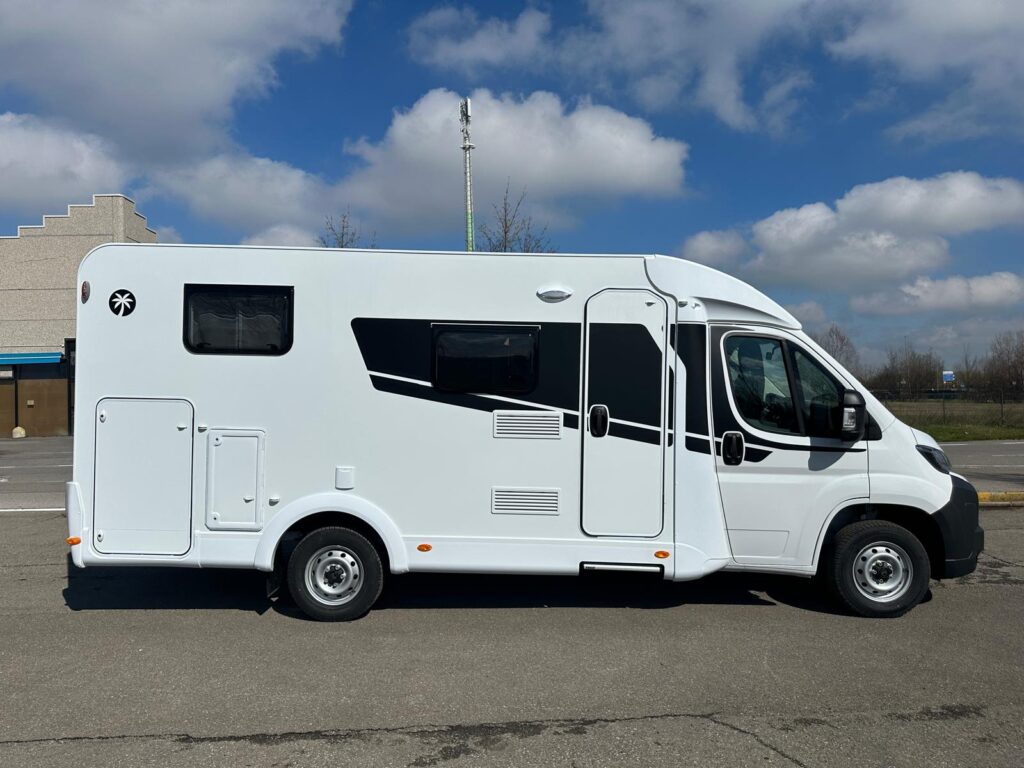 2 semintegrale compatto sunlight v66 letti gemelli-citroen