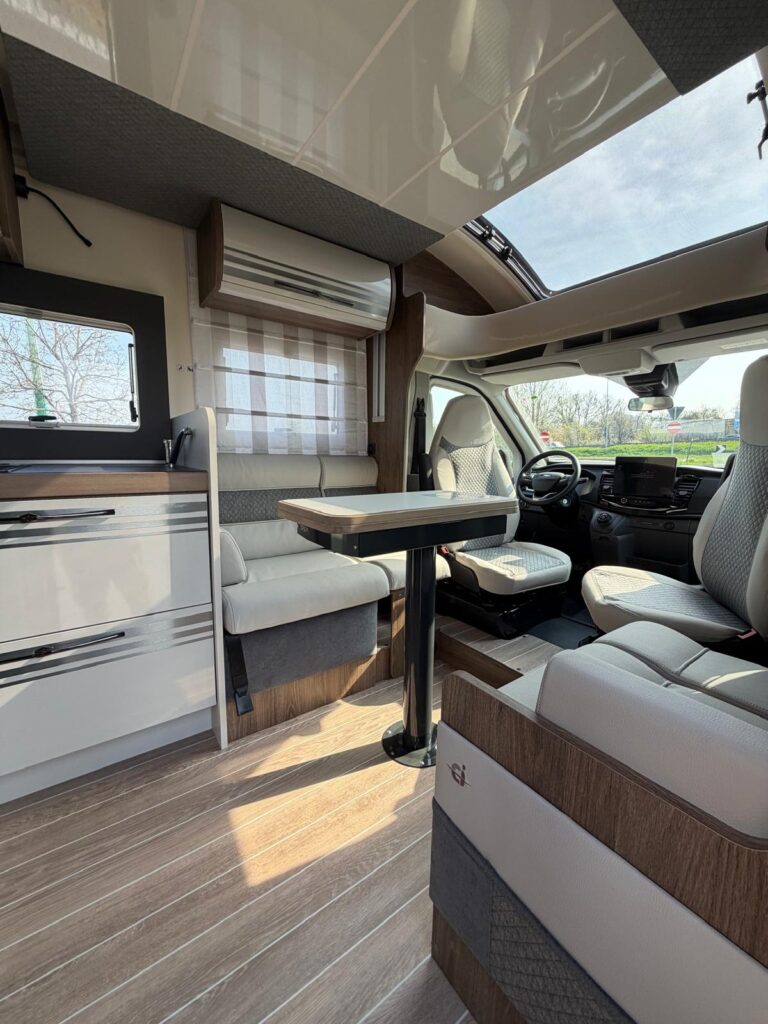 4A SEMINTEGRALE C.I. MAGIS 87 XT-FORD-165CV-LETTI GEMELLI-LETTO BASCULANTE