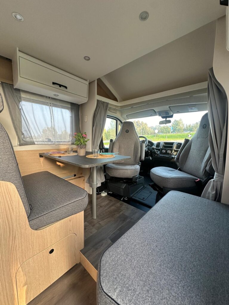 5 SEMINTEGRALE SUNLIGHT T67 -CITROEN-LETTO BASCULANTE-LETTI GEMELLI