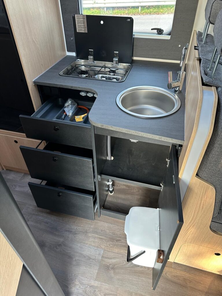 7 SEMINTEGRALE SUNLIGHT T67 -CITROEN-LETTO BASCULANTE-LETTI GEMELLI