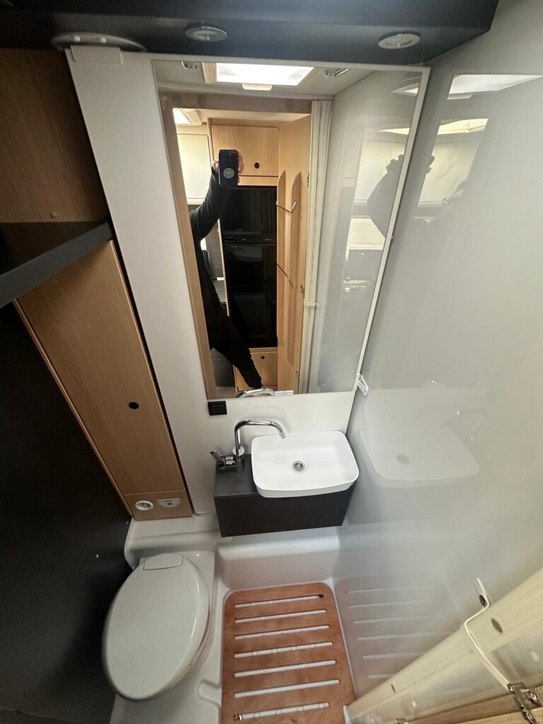 9 SEMINTEGRALE SUNLIGHT T67 -CITROEN-LETTO BASCULANTE-LETTI GEMELLI