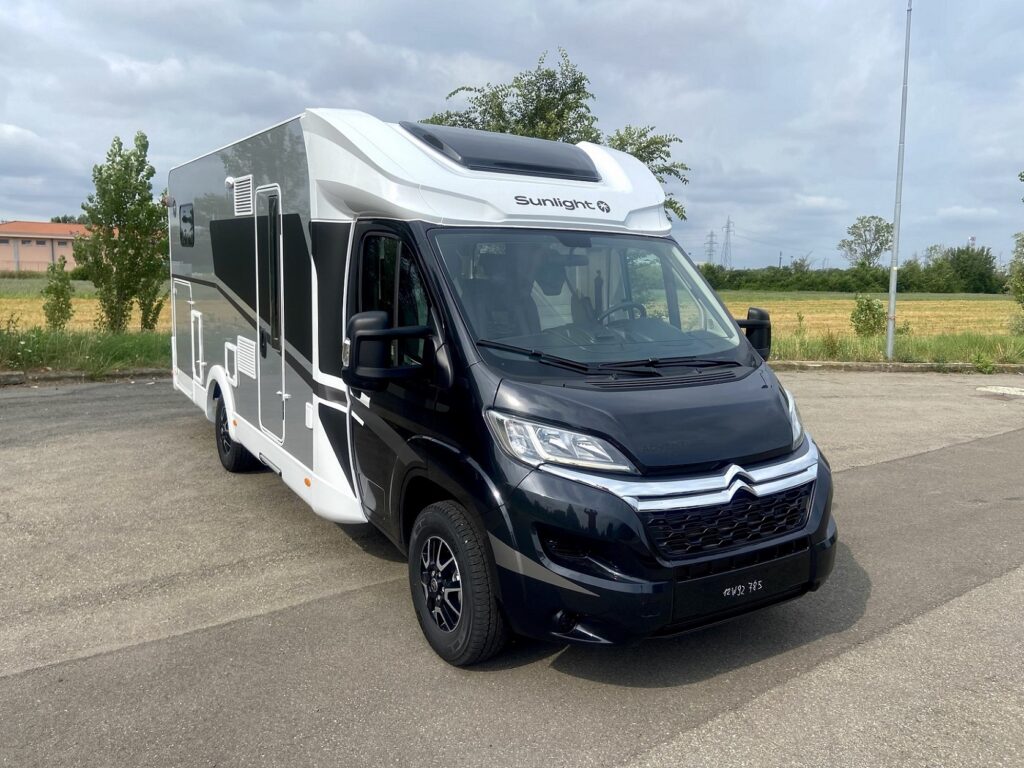 SUNLIGHT T68 ADVENTURE 1