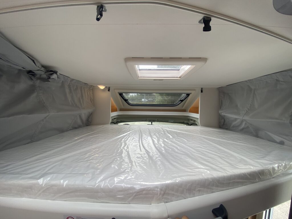 SUNLIGHT T68 ADVENTURE 10