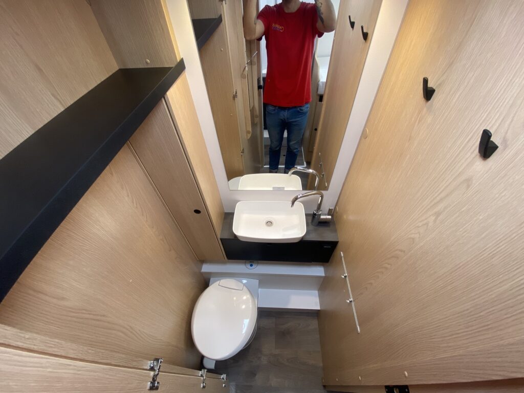 SUNLIGHT T68 ADVENTURE 19