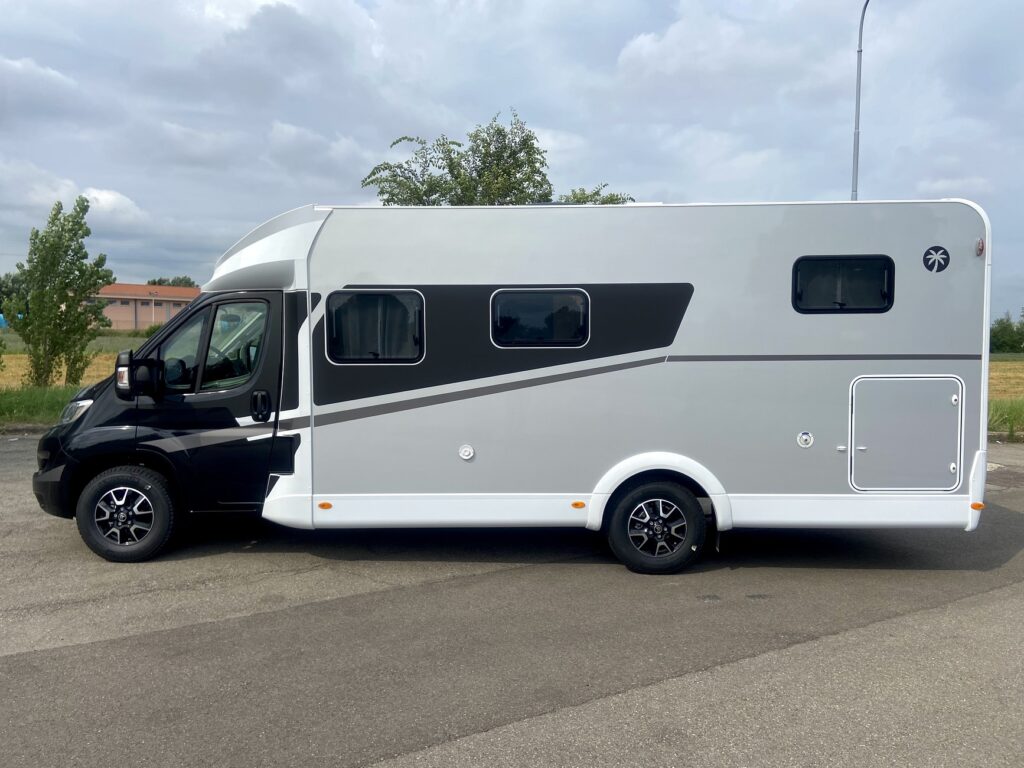 SUNLIGHT T68 ADVENTURE 28