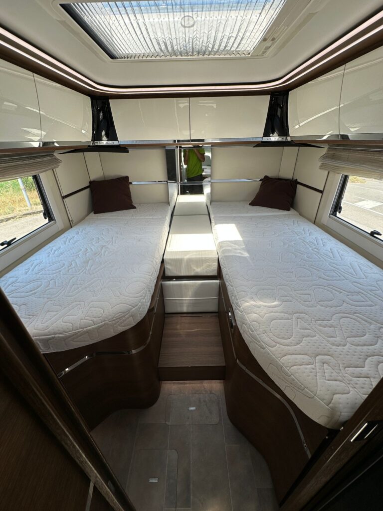 18 motorhome arca america 3-fiat-alde-letti gemelli