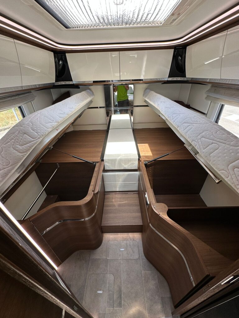 19 motorhome arca america 3-fiat-alde-letti gemelli