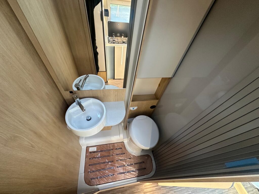 12 semintegrale horon fit 81 xt-ford-letti gemelli