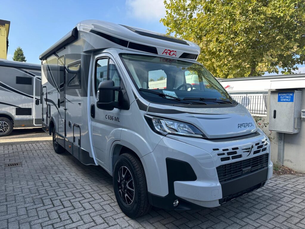 1 arca america compact c636ml-fiat-bagno grande