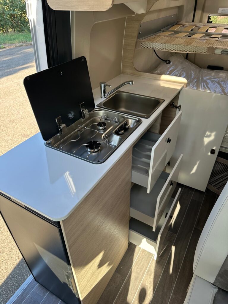 10 furgonato c.i. kyros 5 go 2026-citroen-4 posti