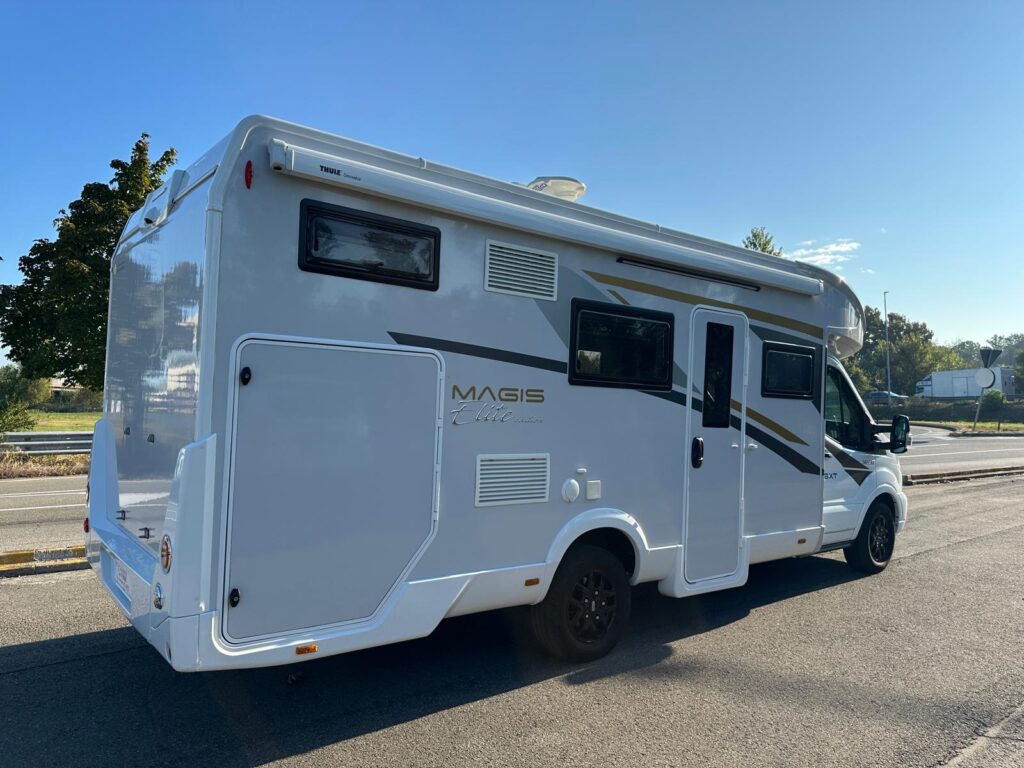 18 SEMINTEGRALE MAGIS 98 XT-CAMBIO AUTOMATICO-FORD-170 CV