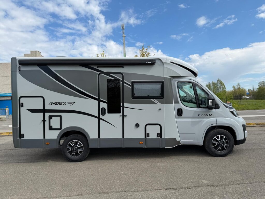 1a arca america compact c636ml-fiat-bagno grande