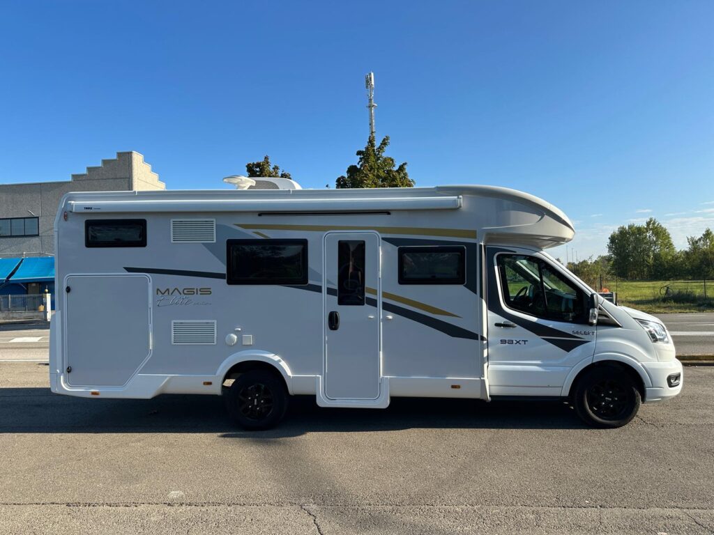 2 SEMINTEGRALE MAGIS 98 XT-CAMBIO AUTOMATICO-FORD-170 CV