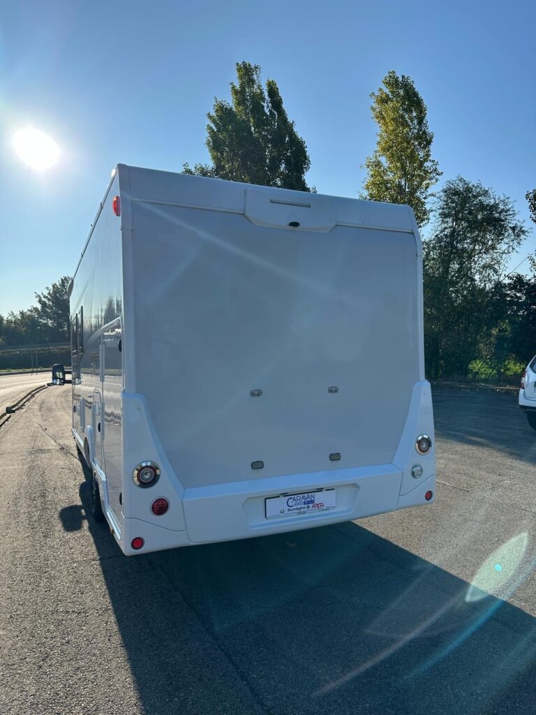 20 SEMINTEGRALE MAGIS 98 XT-CAMBIO AUTOMATICO-FORD-170 CV