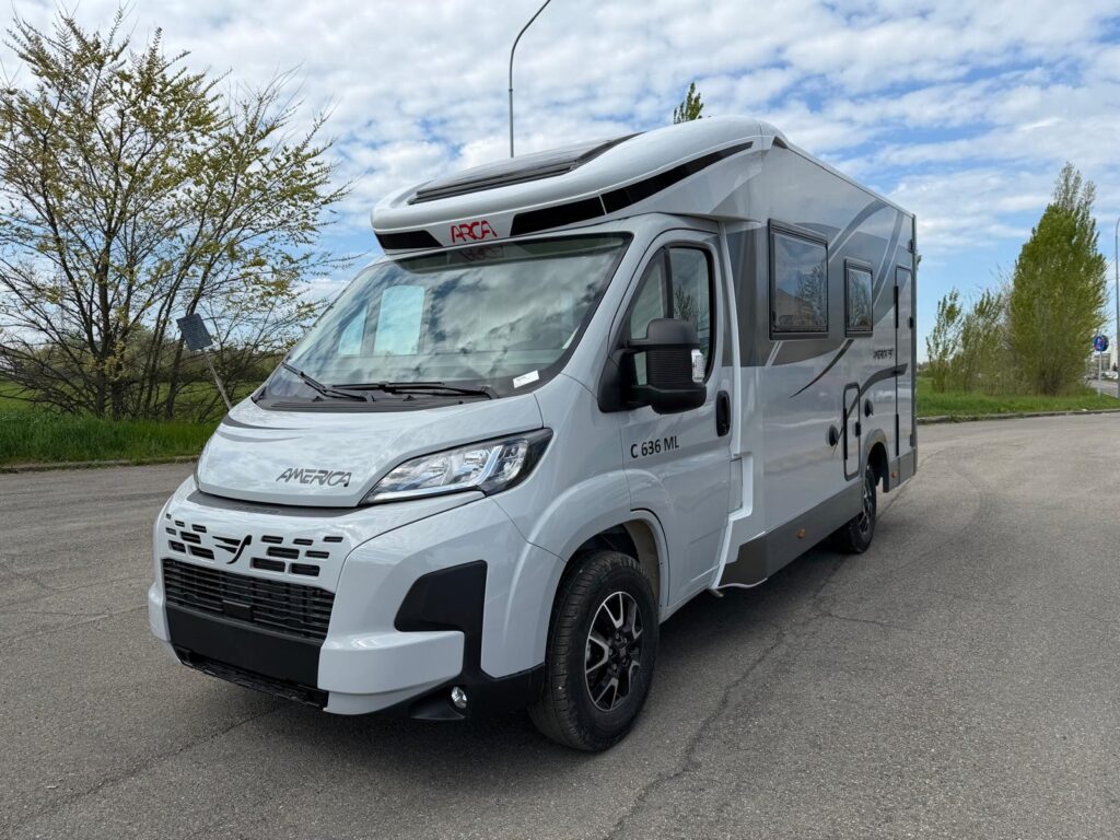 21 arca america compact c636ml-fiat-bagno grande