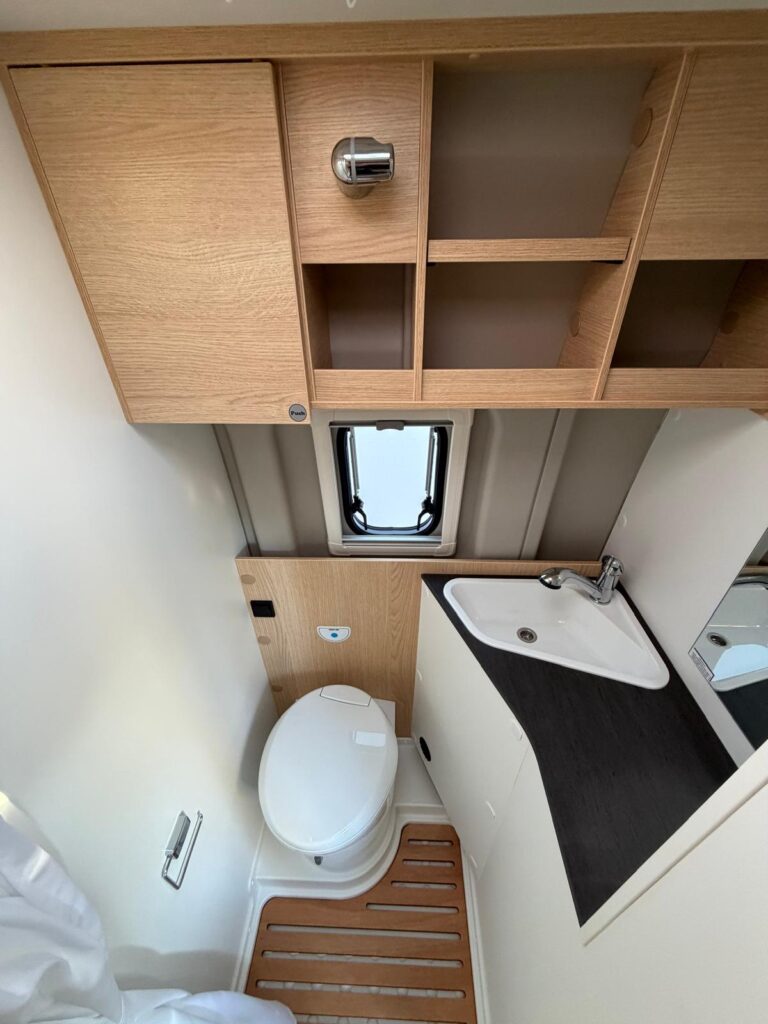 10 furgonato sunlight cliff 600 adventure edition-fiat