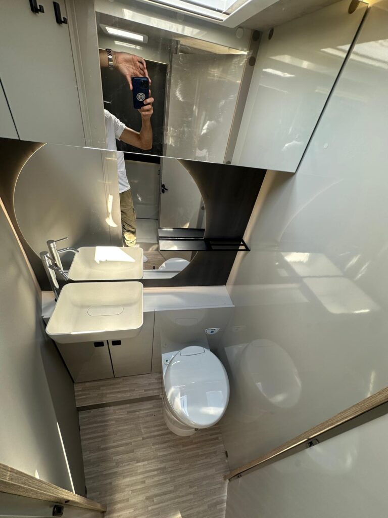 10 motorhome arca america new deal h740glg-fiat