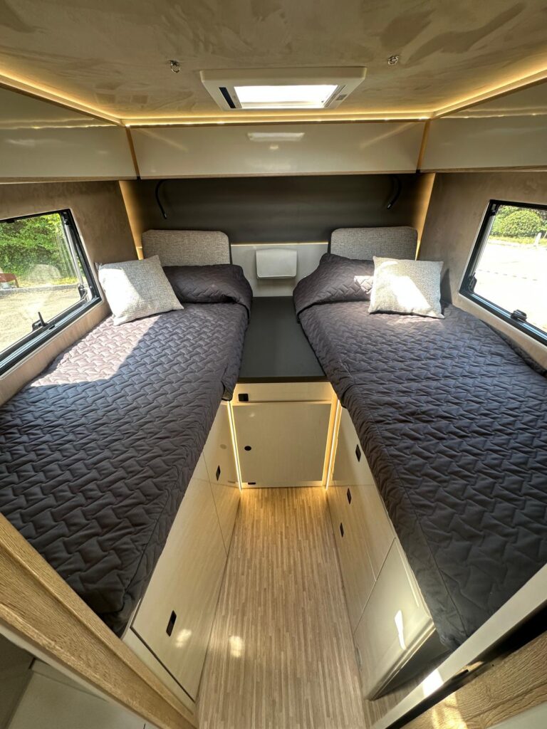 13 motorhome arca america new deal h740glg-fiat