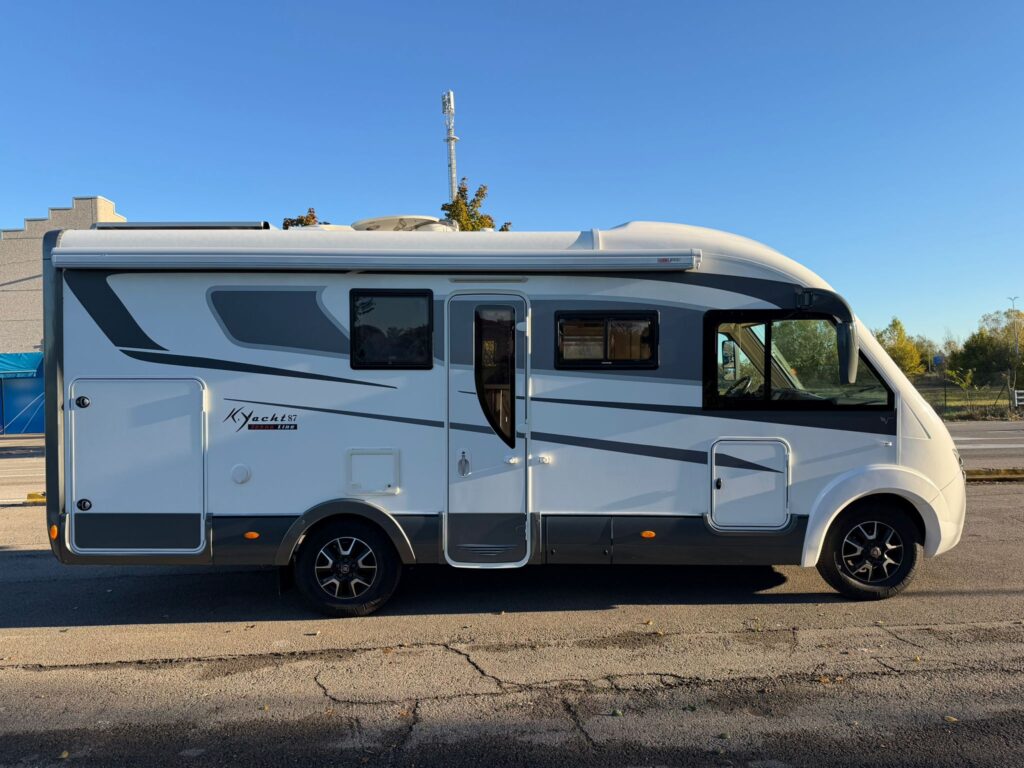 2 motorhome mobilvetta technoline i87-fiat-cambio automatico-letto matrimoniale