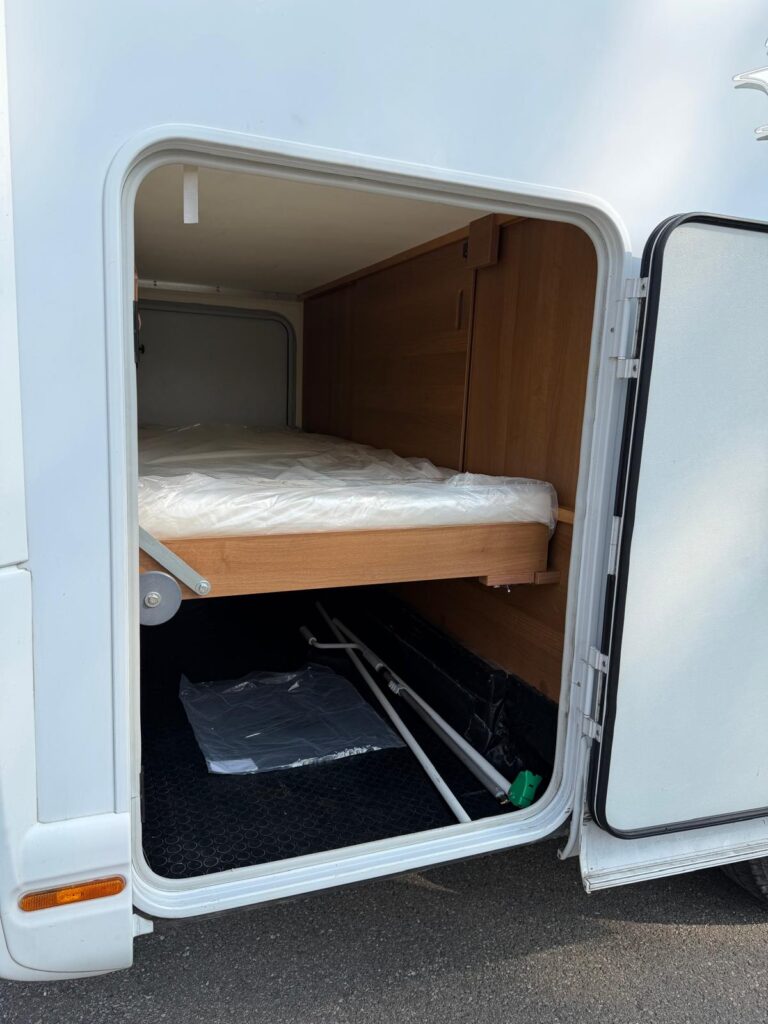 20 knaus motorhome compatto-fiat-letti a castello-letto basculante