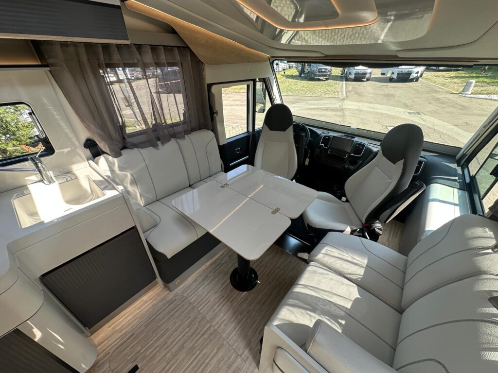 3 motorhome arca america new deal h740glg-fiat