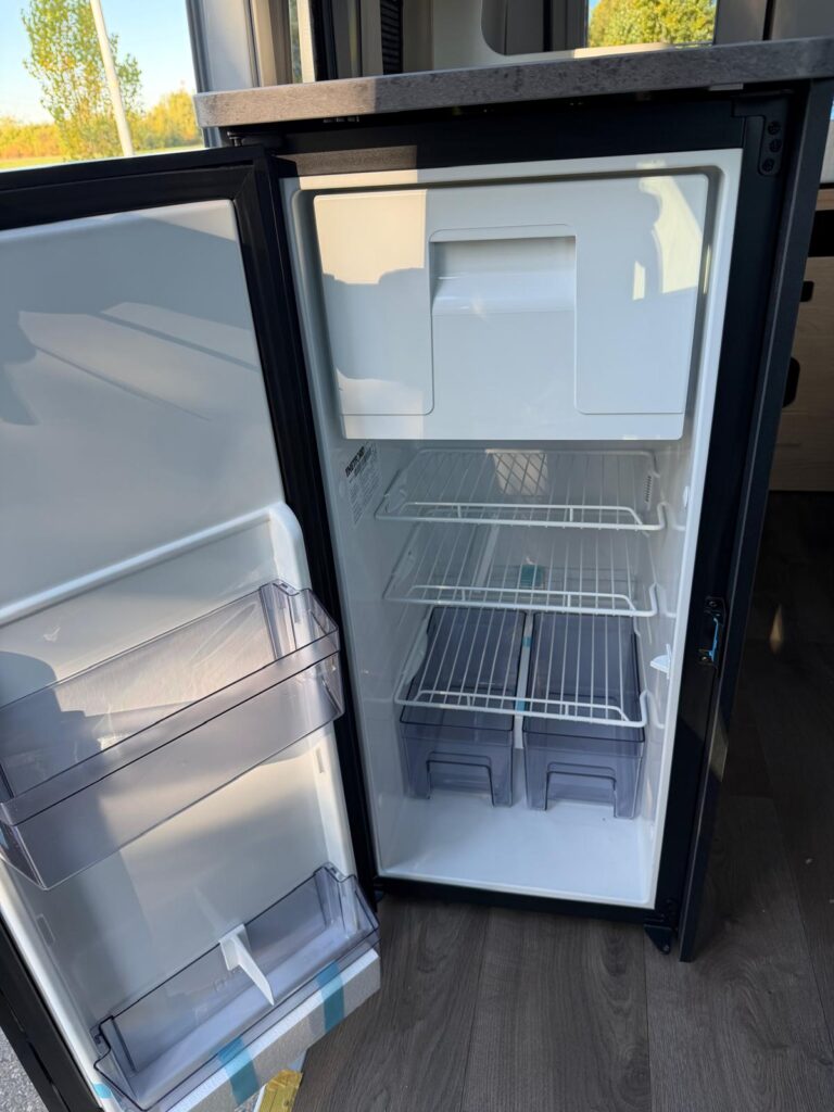 8 furgonato sunlight cliff 600 adventure edition-fiat