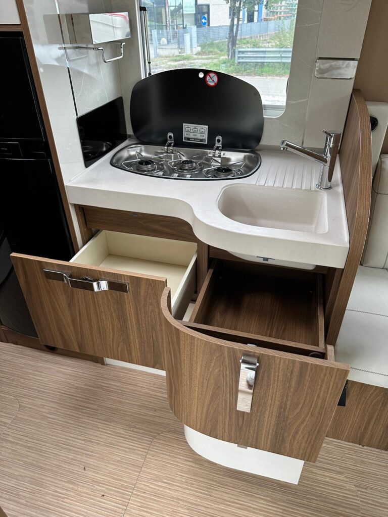 9 semintegrale arca p699glm-fiat-letto basculante