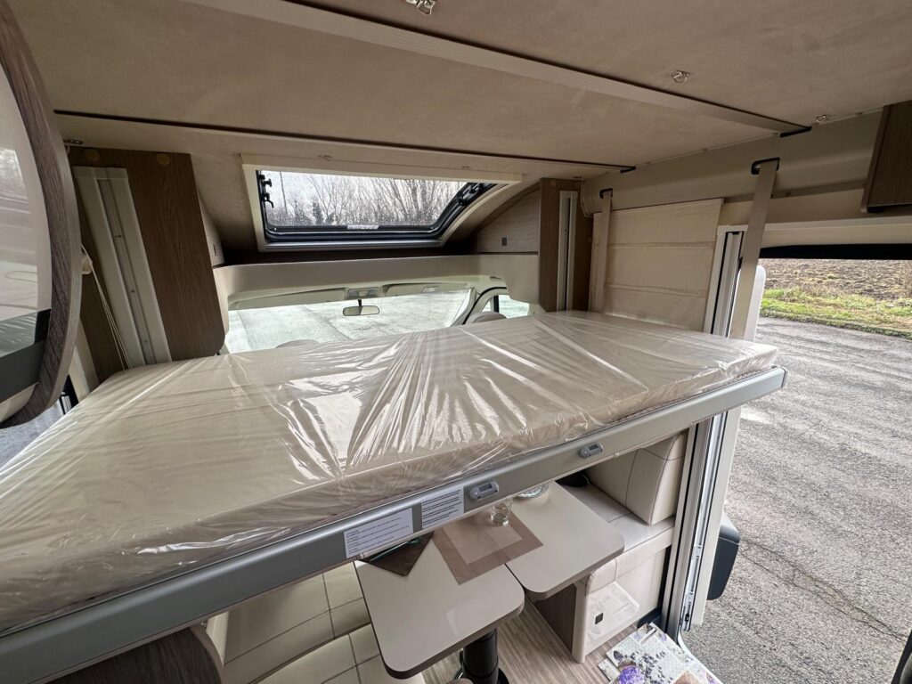 15 semintegrale arca compact c699lc-fiat-letto centrale