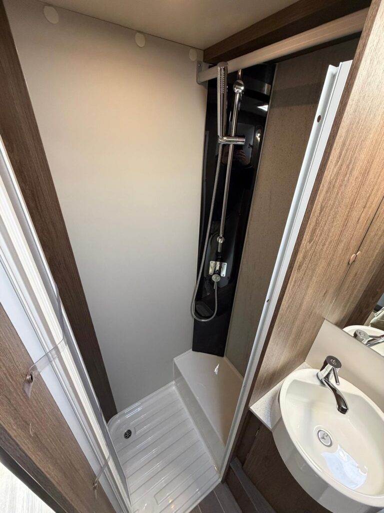 15 semintegrale c.i. magis 95 xt -fiat-letto matrimoniale-letto basculante