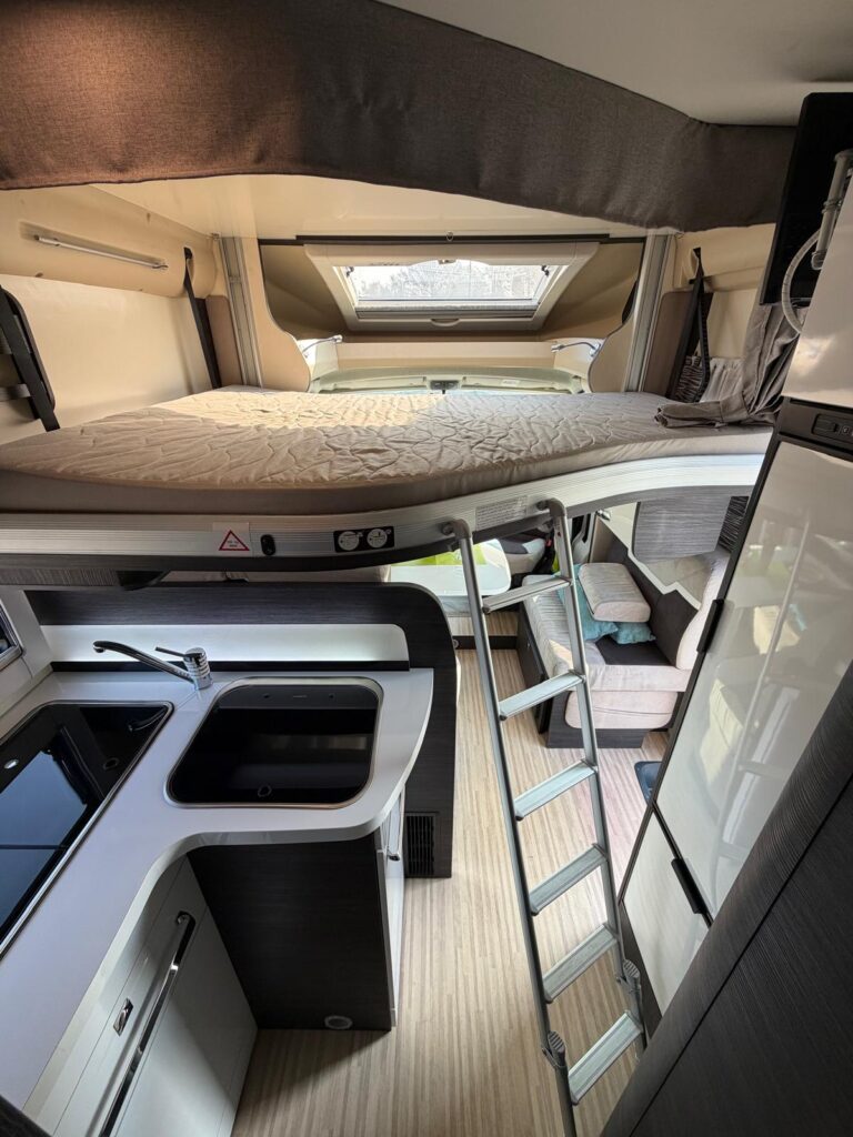 17 semintegrale benimar mileo 296-letto nautico-letto centrale-fiat-letto basculante