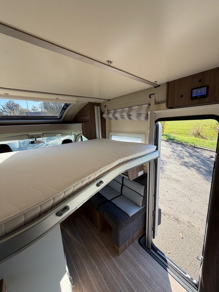 18 semintegrale c.i. magis 95 xt -fiat-letto matrimoniale-letto basculante