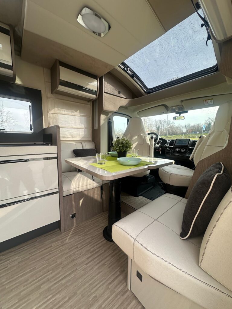 5 semintegrale arca compact c699lc-fiat-letto centrale