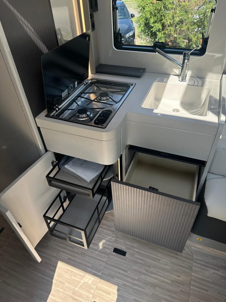 7 motorhome arca america new deal h740glg-fiat