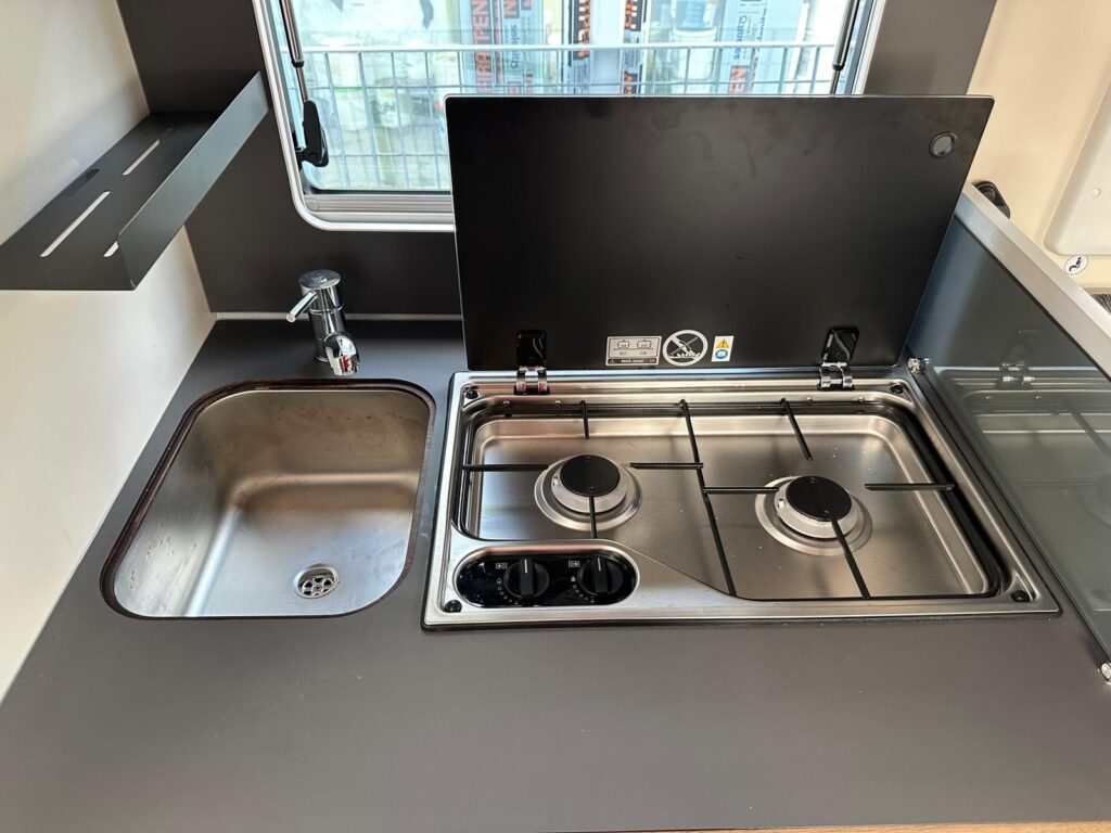 7A SEMINTEGRALE MAGIS 87 XT ELITE 2025-LETTI GEMELLI-FORD