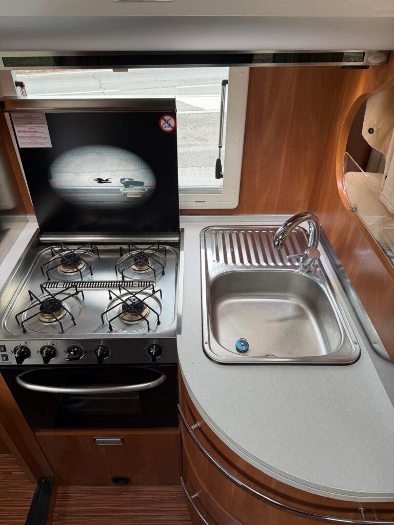 8 semintegrale laika kreos 3008-letto francese-letto basculante-fiat