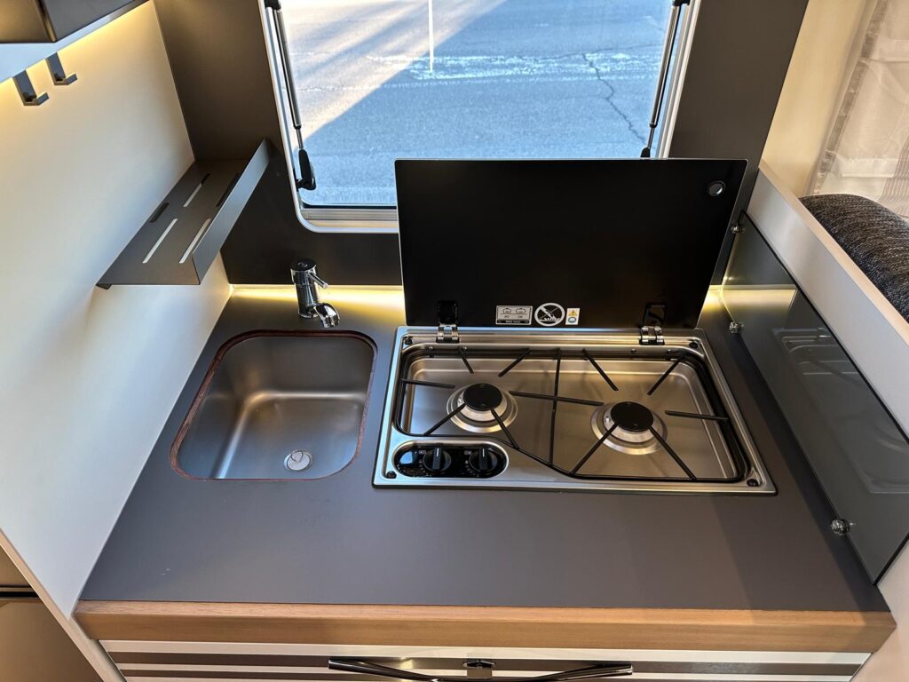 9 MAGIS 95 FIAT- 699 CM-LETTO BASCULANTE