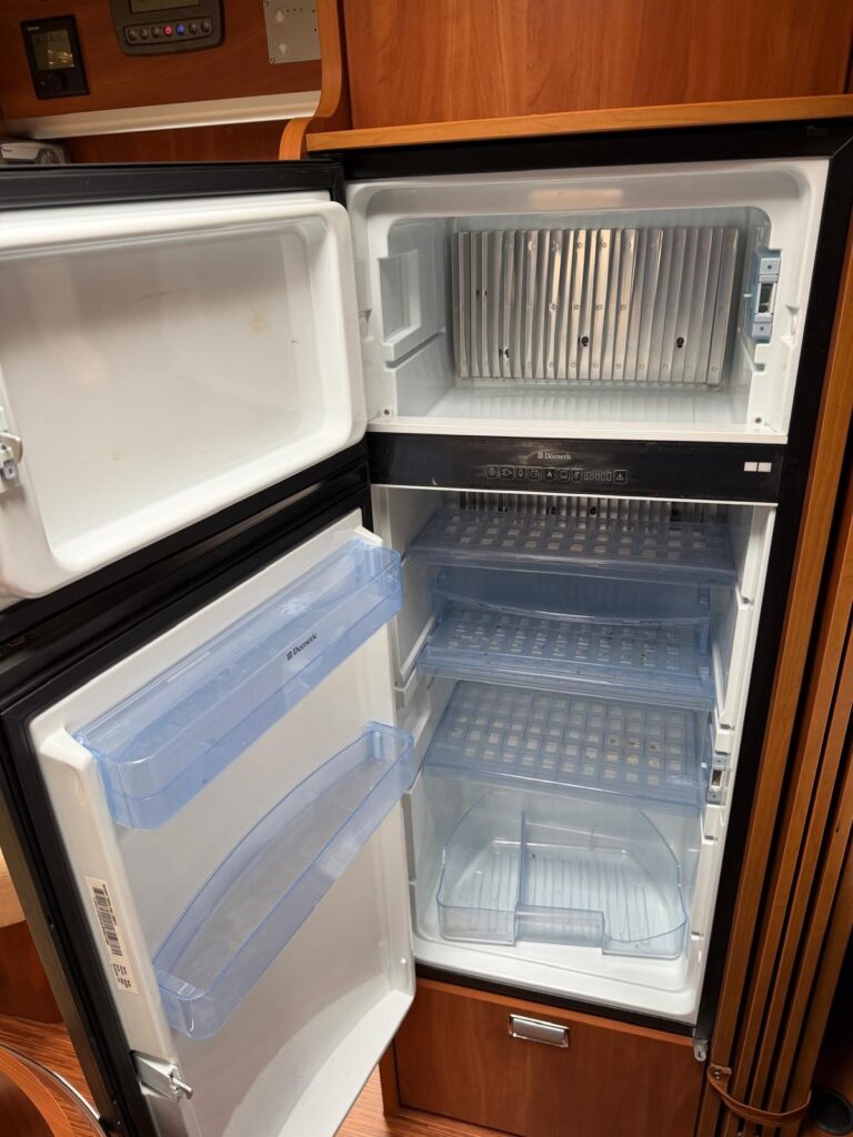 9a semintegrale laika kreos 3008-letto francese-letto basculante-fiat