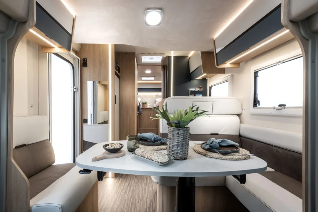 Ci-Horon-84-Spring-022-1536x1025