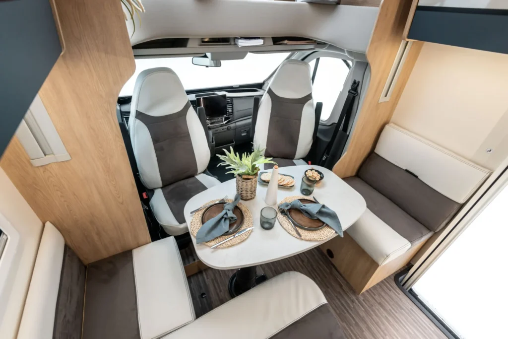 Ci-Horon-84-Spring-028-1536x1025