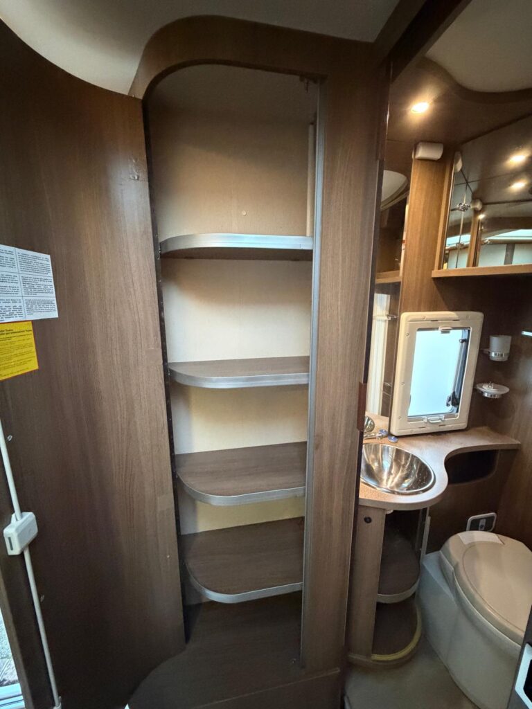 14 SEMINTEGRALE CHALLENGER PRIUM XS-FIAT-LETTO BASCULANTE-599CM