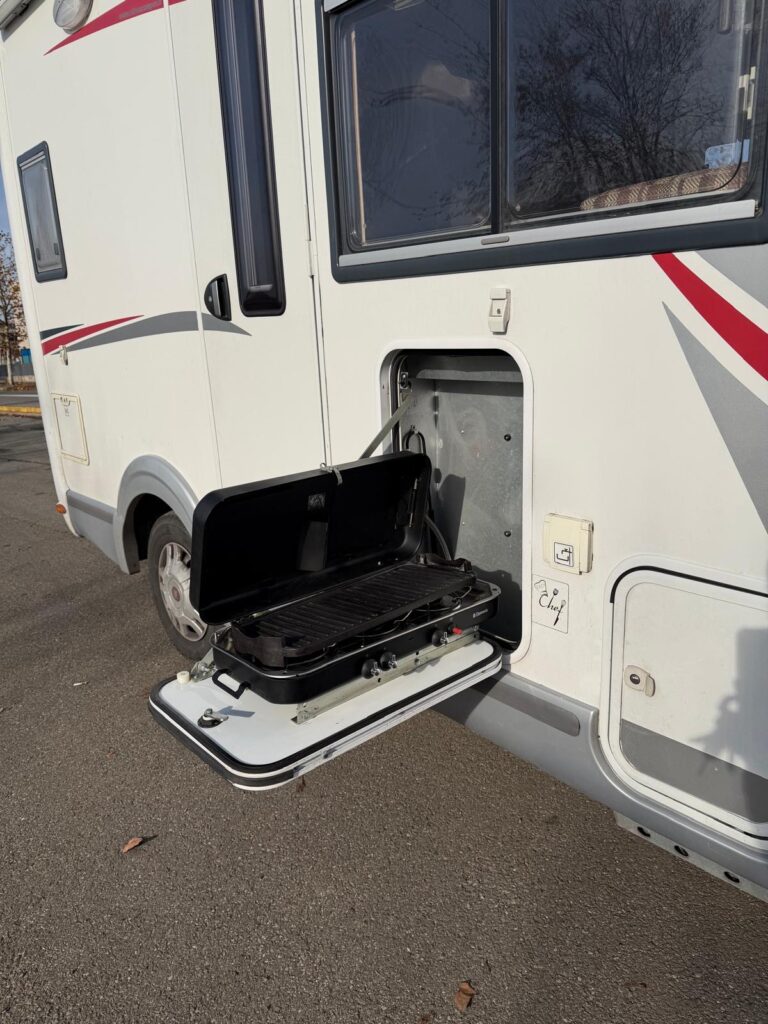 19 SEMINTEGRALE CHALLENGER PRIUM XS-FIAT-LETTO BASCULANTE-599CM