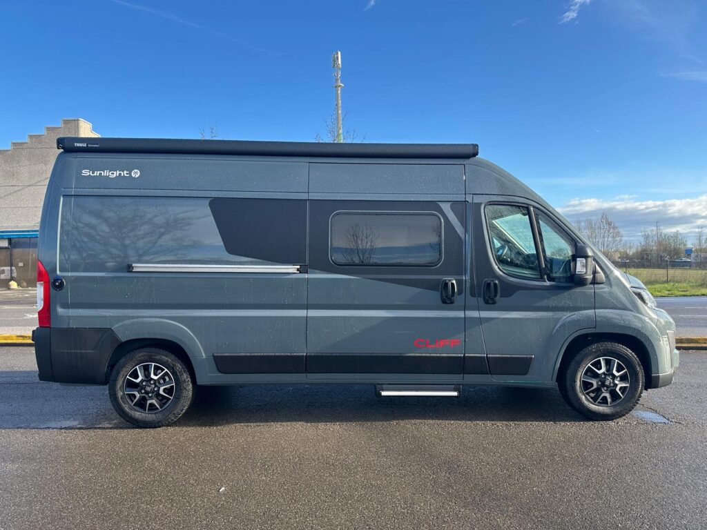15 furgonato sunlight cliff 601 adventure-fiat-4 posti letto-4 posti viaggio