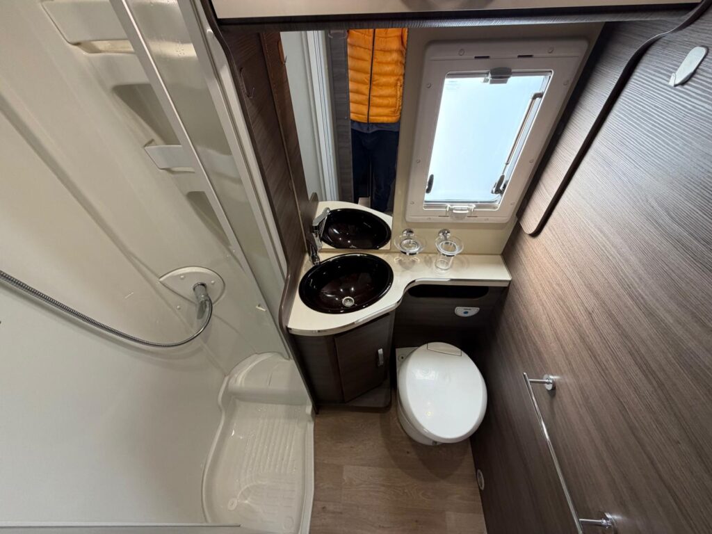 11 semintegrale mc louis diamong 60g-fiat-letto basculante