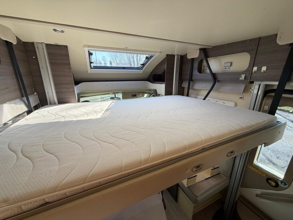 16 semintegrale mc louis diamong 60g-fiat-letto basculante