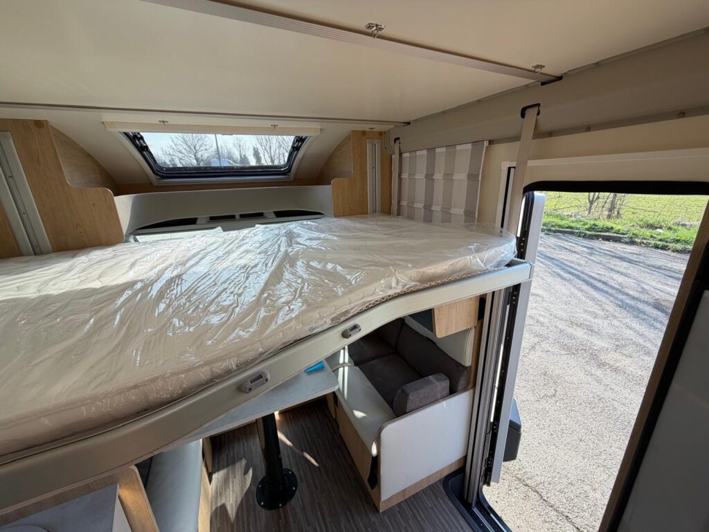 17 semintegrale c.i horon spring edition 2026-ford-letto nautico