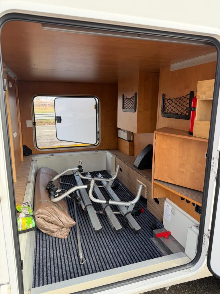 20 motorhome rapido 9086df-fiat-699cm-letto matrimoniale